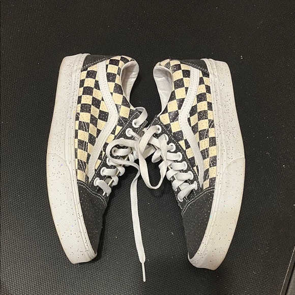 Vans Black and White Checkered Shoes - Picture 8 of 9